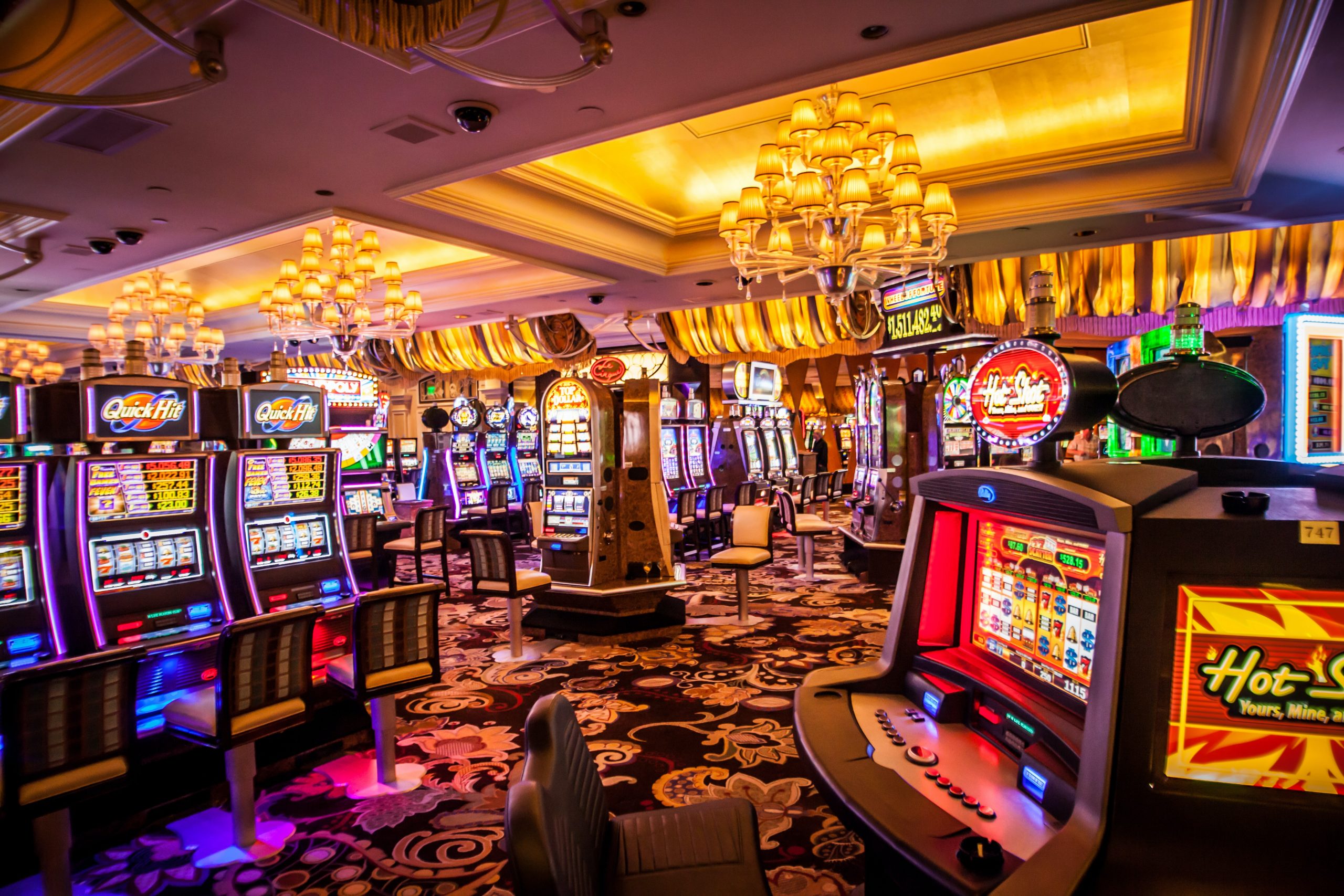 How to Play Casino Games: The Ultimate Guide